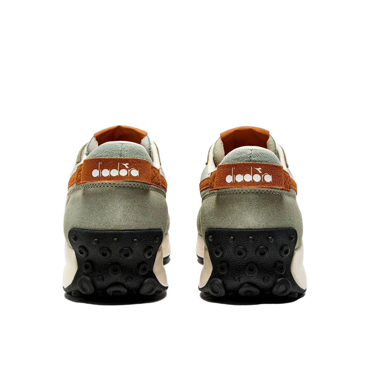 D122 DESERT SAGE/AUTUMN MAPLE