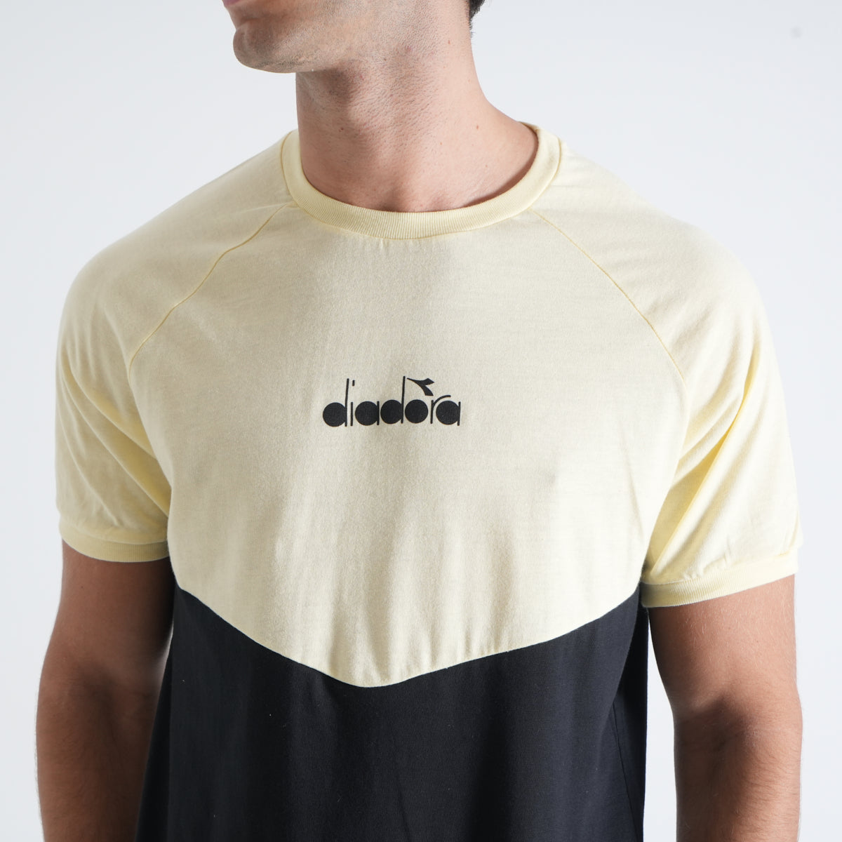 camilo-tee#crudo