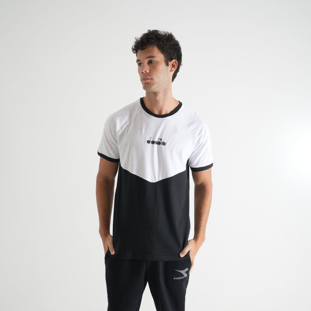 camilo-tee#negro/blanco