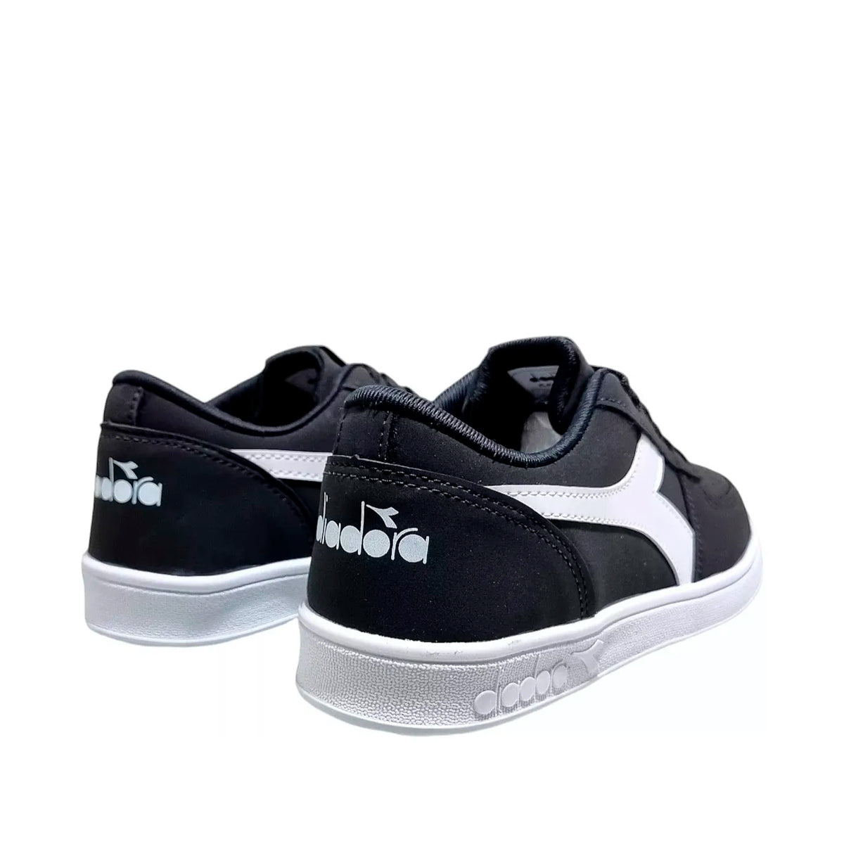 playmaker#negro/blanco